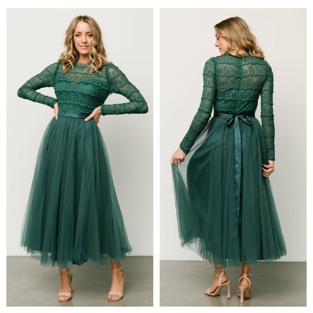 Long Sleeve Lace Top Tulle Midi Dress in Forest Green